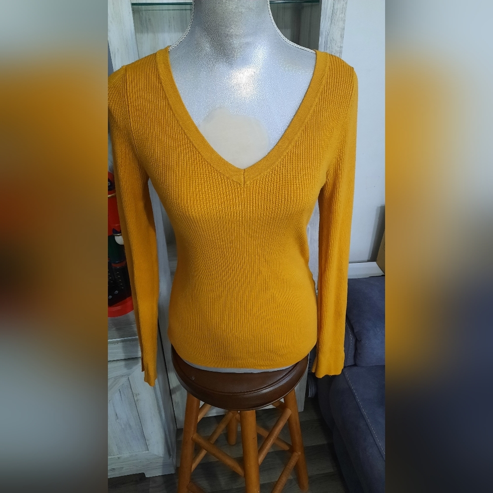 White House Black Market Mustard Yellow V-Neck Sweater
